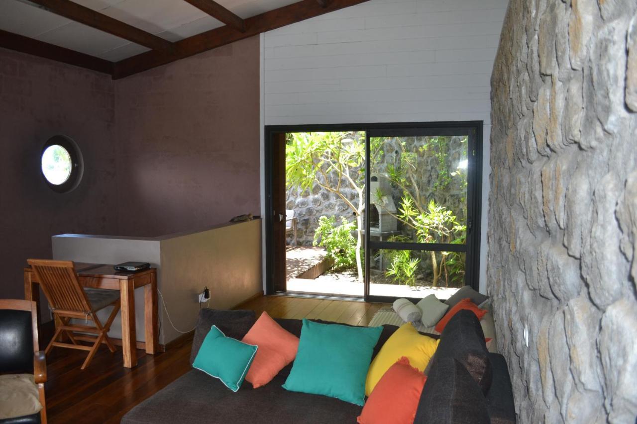 Villa Atypique Le Chat Perche De Grand Anse Petite Île 外观 照片
